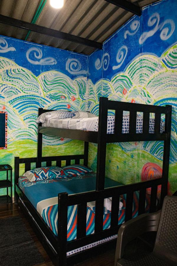 Hostal Liliana Buenaventura Exterior photo